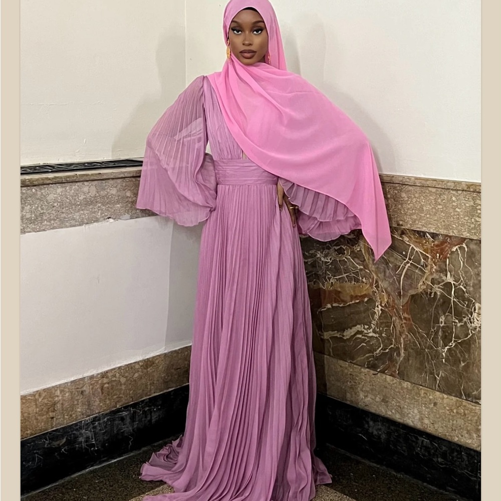 Elegant Pink Maxi Dress
